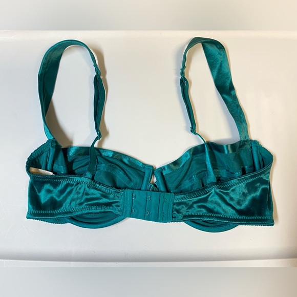 Vintage Victoria's Secret Gold Label Second Skin Satin Bra 34C Green Turquoise - Picture 3 of 5
